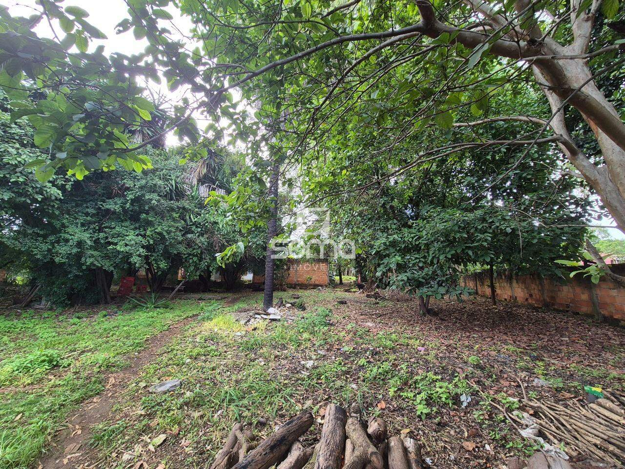 Terreno / Área à venda no Jardim Encantado: 