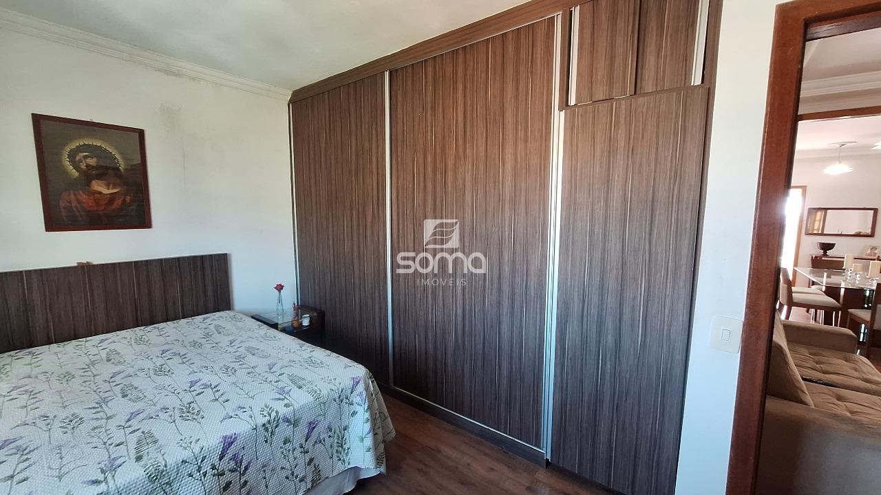 Casa à venda no Santa Maria: 