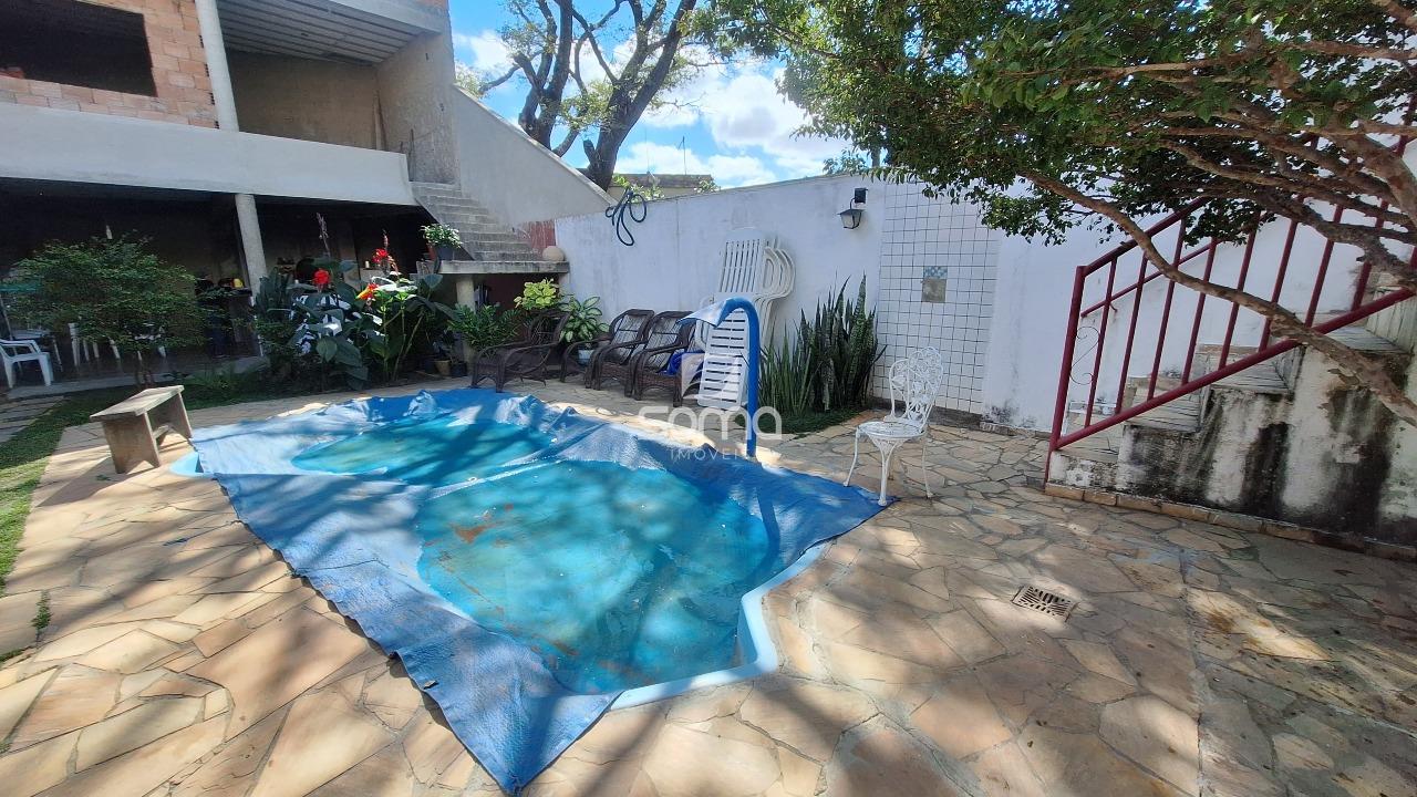 Casa à venda no Santa Maria: 