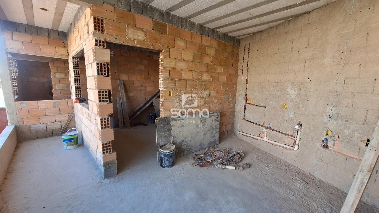 Casa à venda no Santa Maria: 