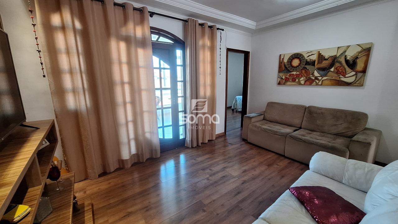 Casa à venda no Santa Maria: 