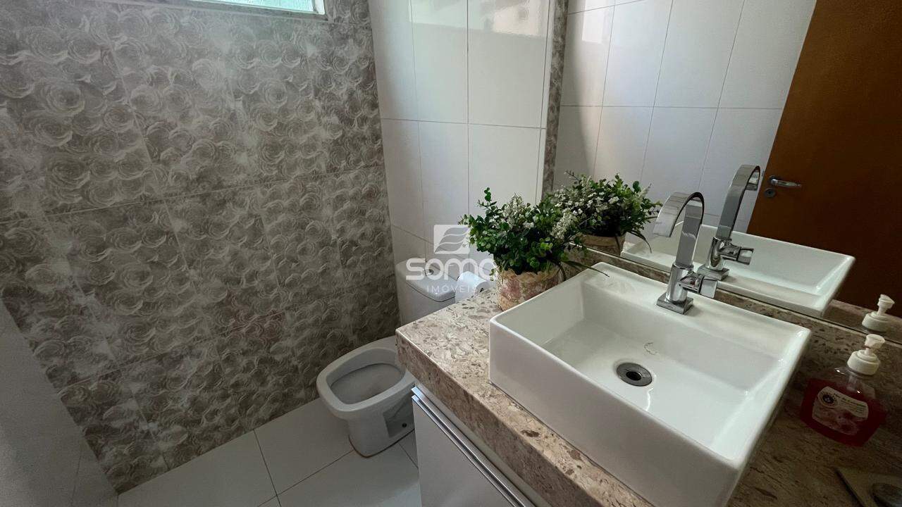 Casa à venda no Jardim Itau: 