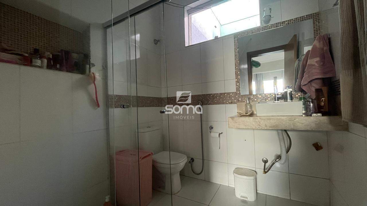Casa à venda no Jardim Itau: 