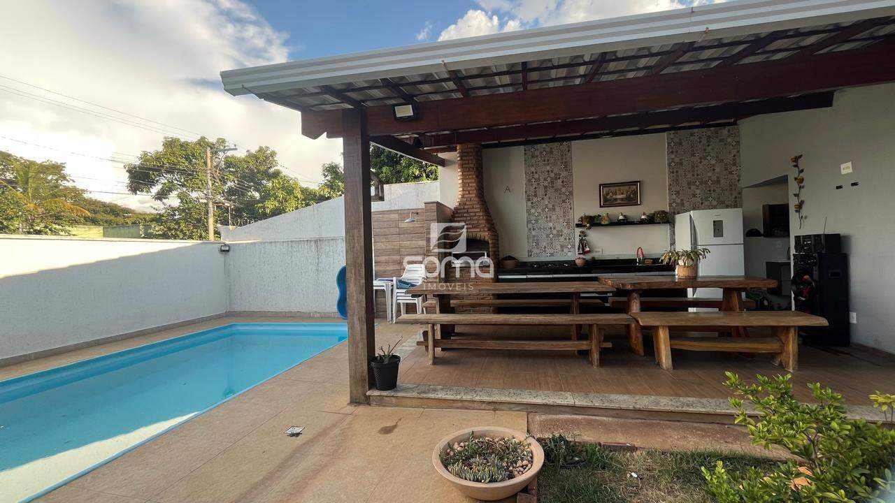 Casa à venda no Jardim Itau: 