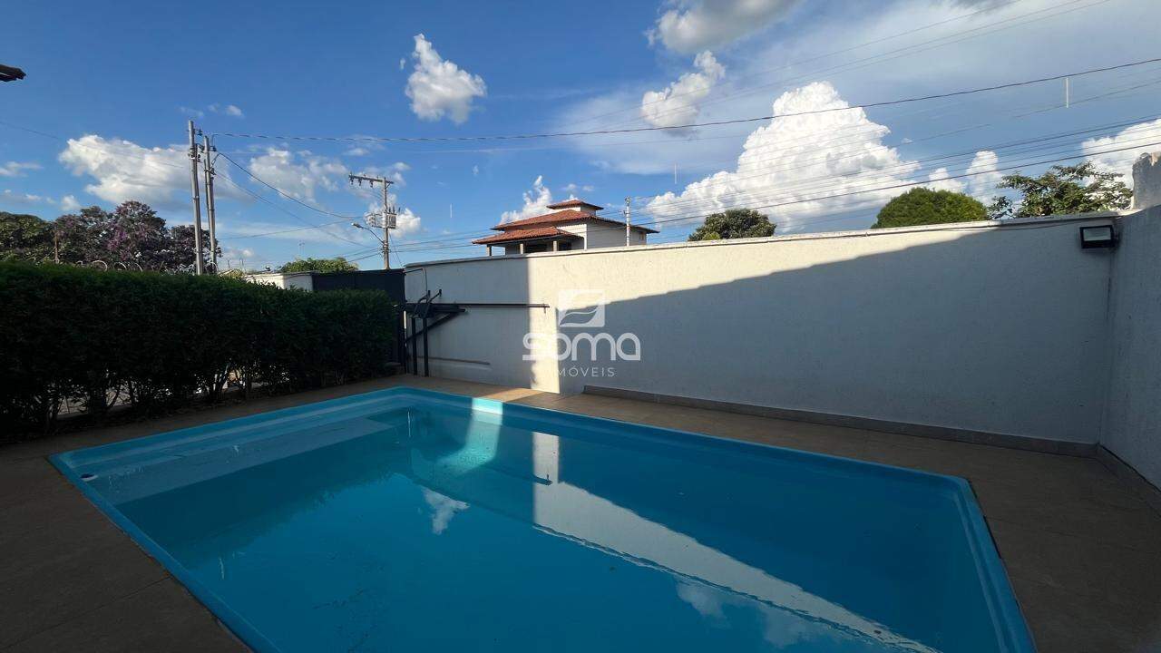 Casa à venda no Jardim Itau: 