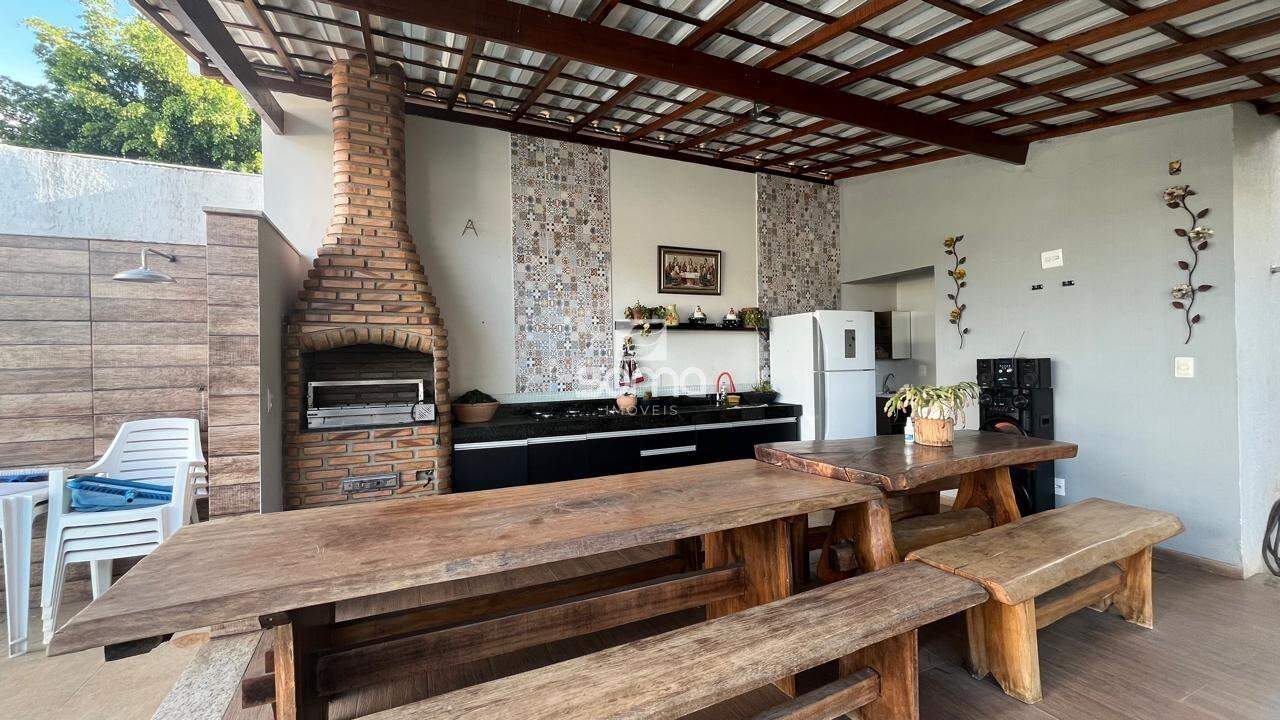 Casa à venda no Jardim Itau: 