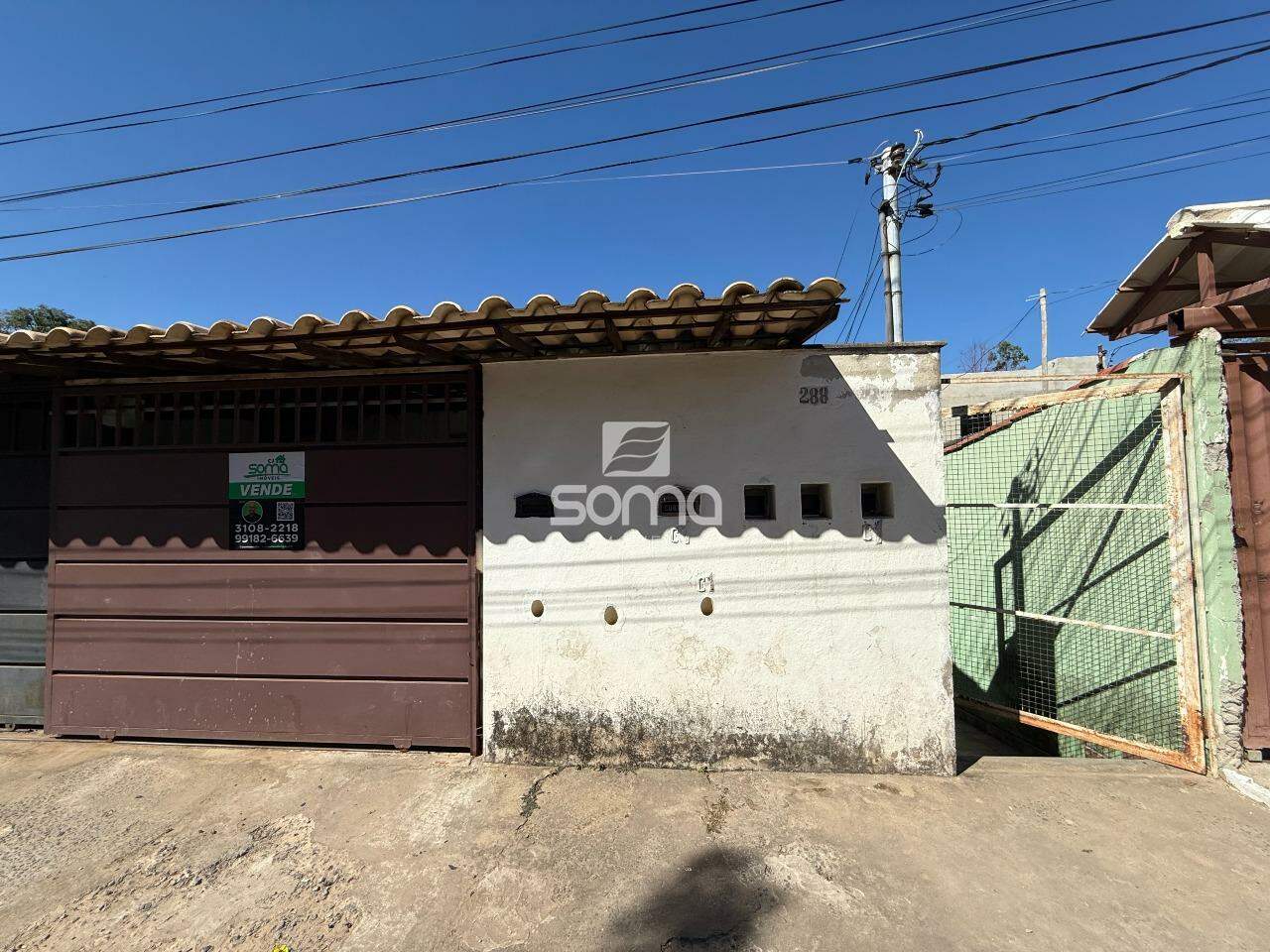 Casa Geminada à venda no Célvia: