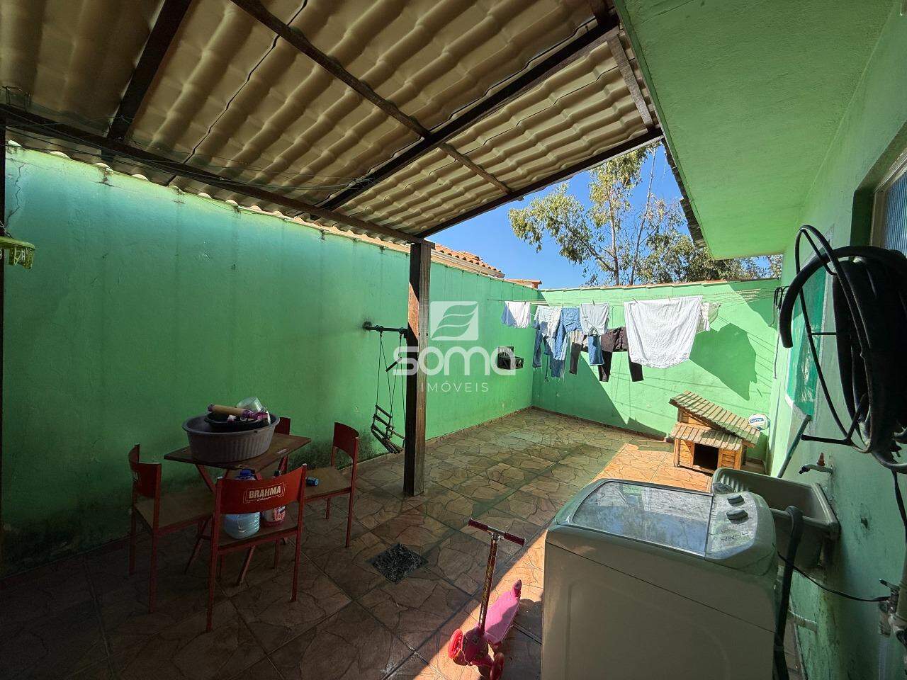 Casa Geminada à venda no Célvia: