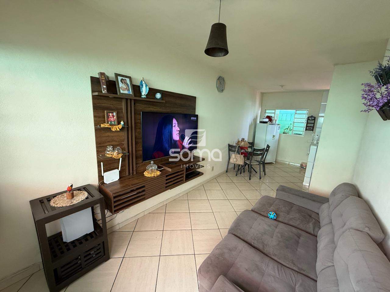 Casa Geminada à venda no Célvia: