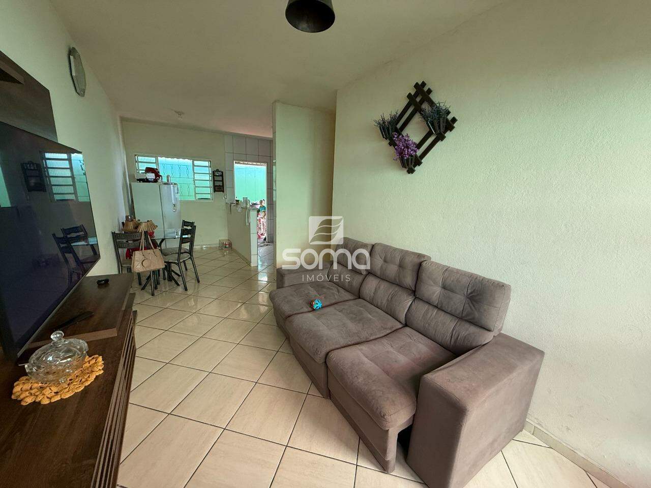 Casa Geminada à venda no Célvia: