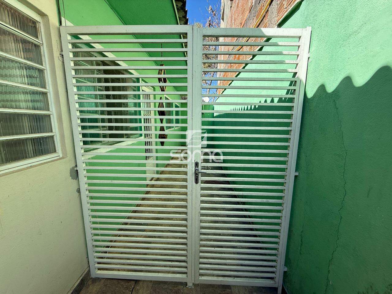 Casa Geminada à venda no Célvia: