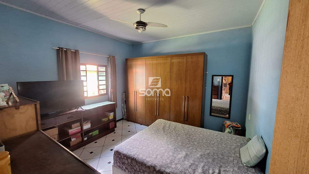 Sítio à venda no Cachoeira: 