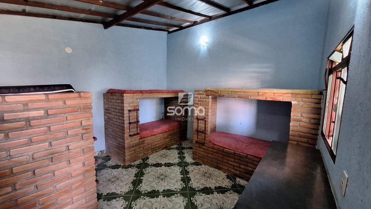 Sítio à venda no Cachoeira: 