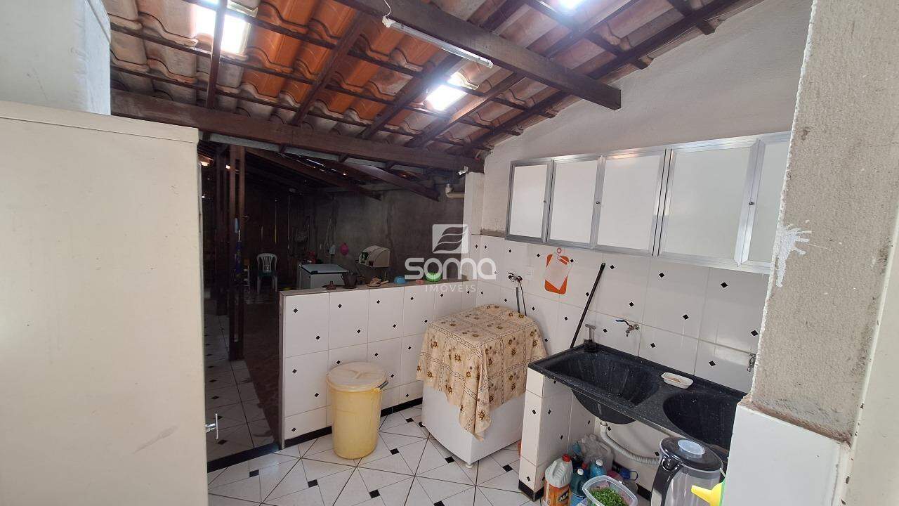 Sítio à venda no Cachoeira: 
