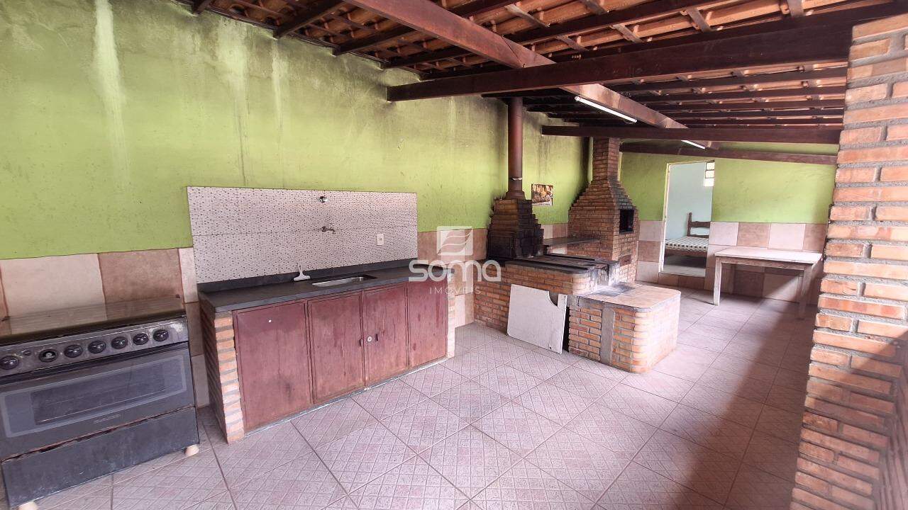 Sítio à venda no Cachoeira: 