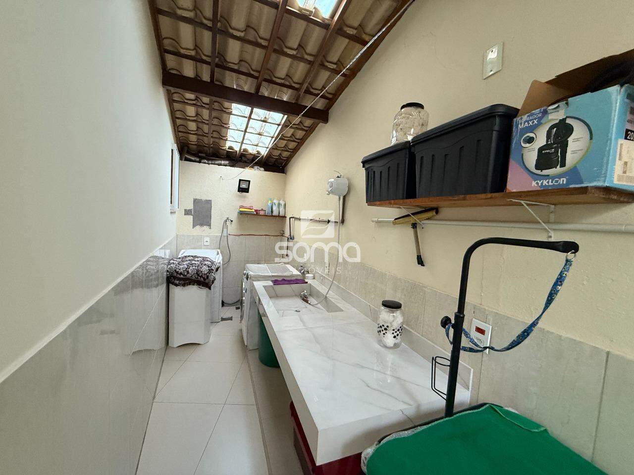 Casa à venda no Jardim Encantado: 