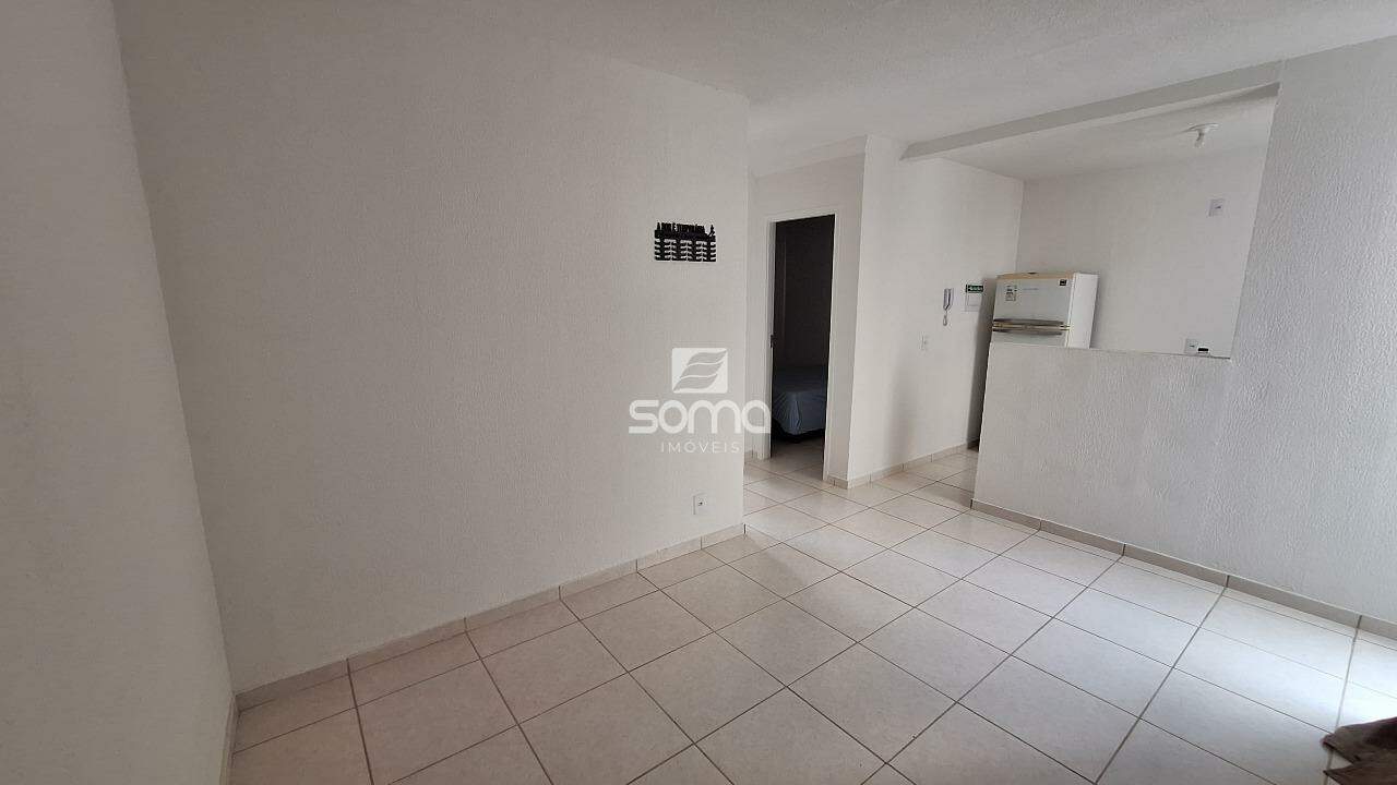 Apartamento à venda no Serra Dourada: