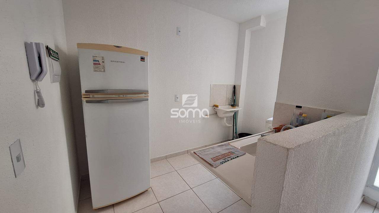 Apartamento à venda no Serra Dourada: