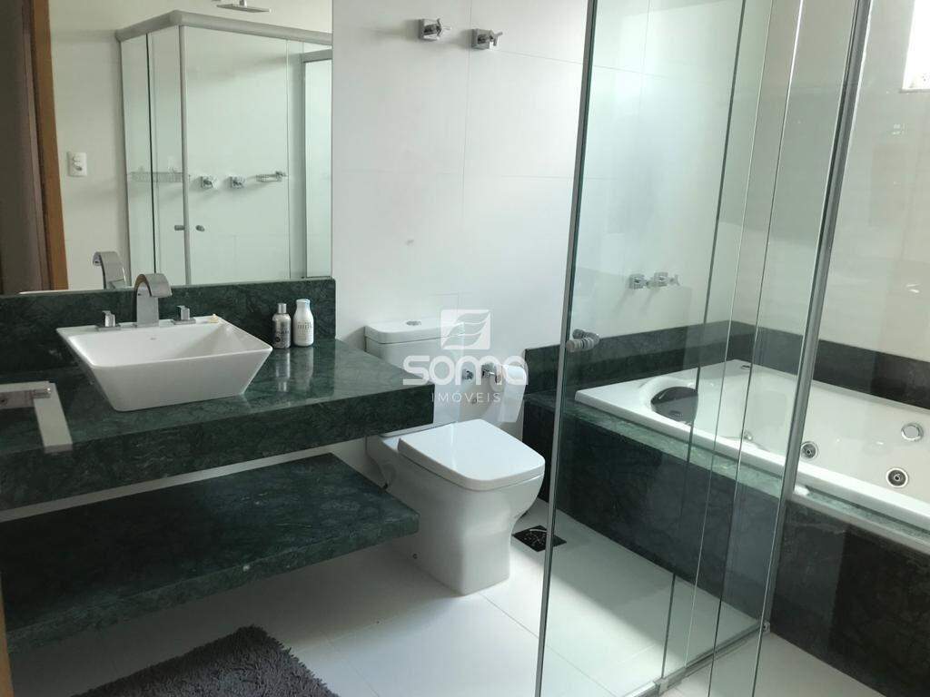 Casa em condomínio à venda no Condominio Rosa dos Ventos: 