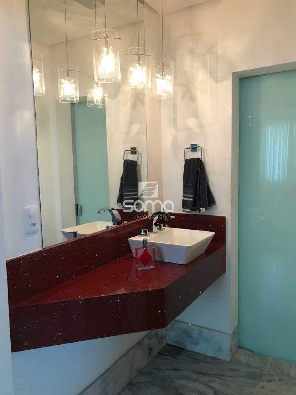 Casa em condomínio à venda no Condominio Rosa dos Ventos: 