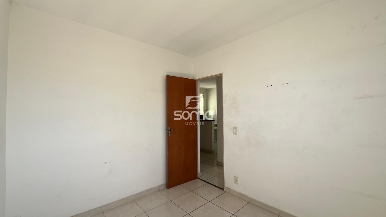 Apartamento à venda no Santa Clara B: 