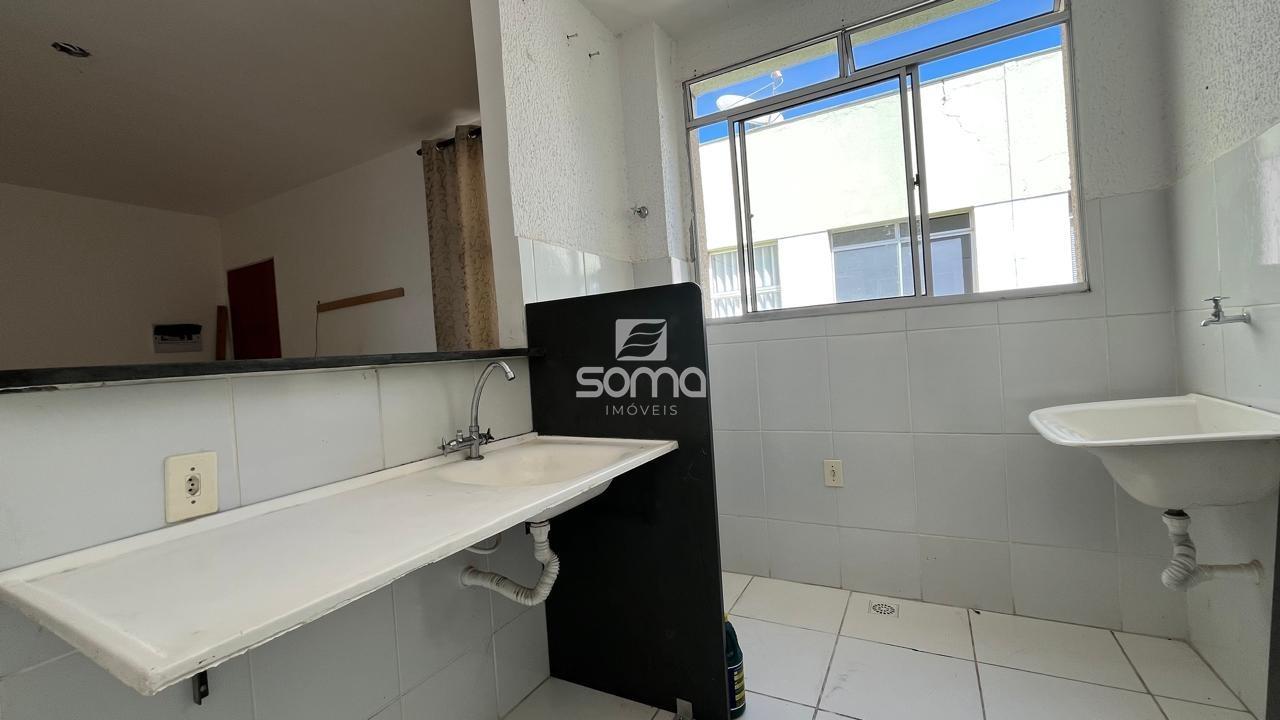 Apartamento à venda no Santa Clara B: 