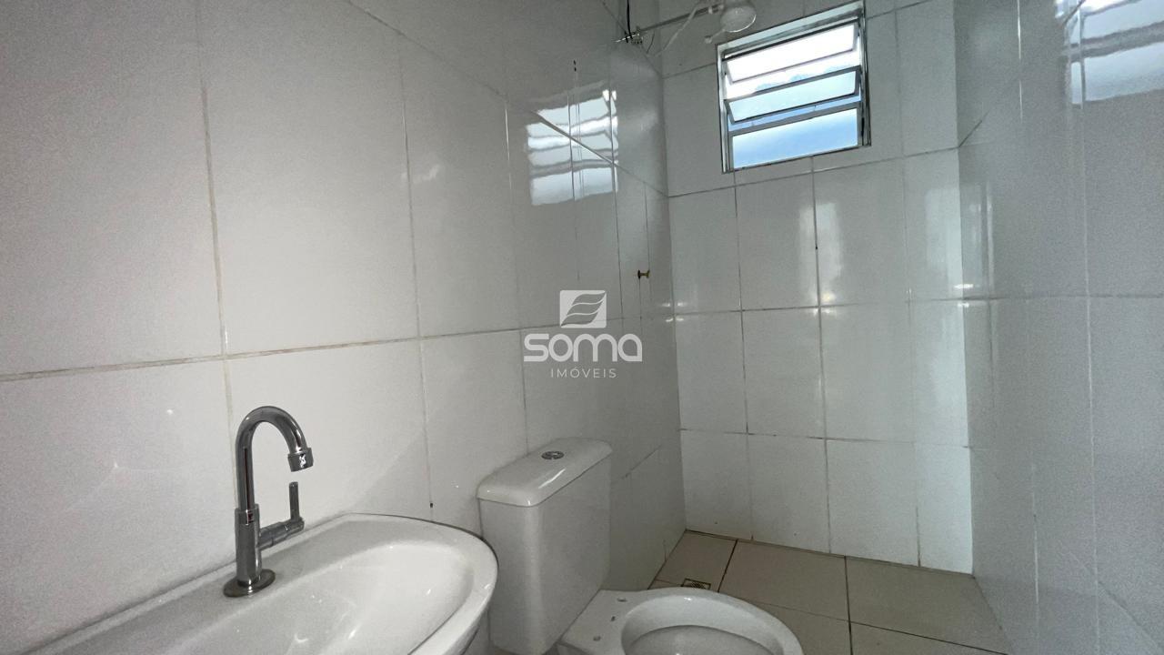 Casa Geminada à venda no Chácaras Reunidas São Vicente: 