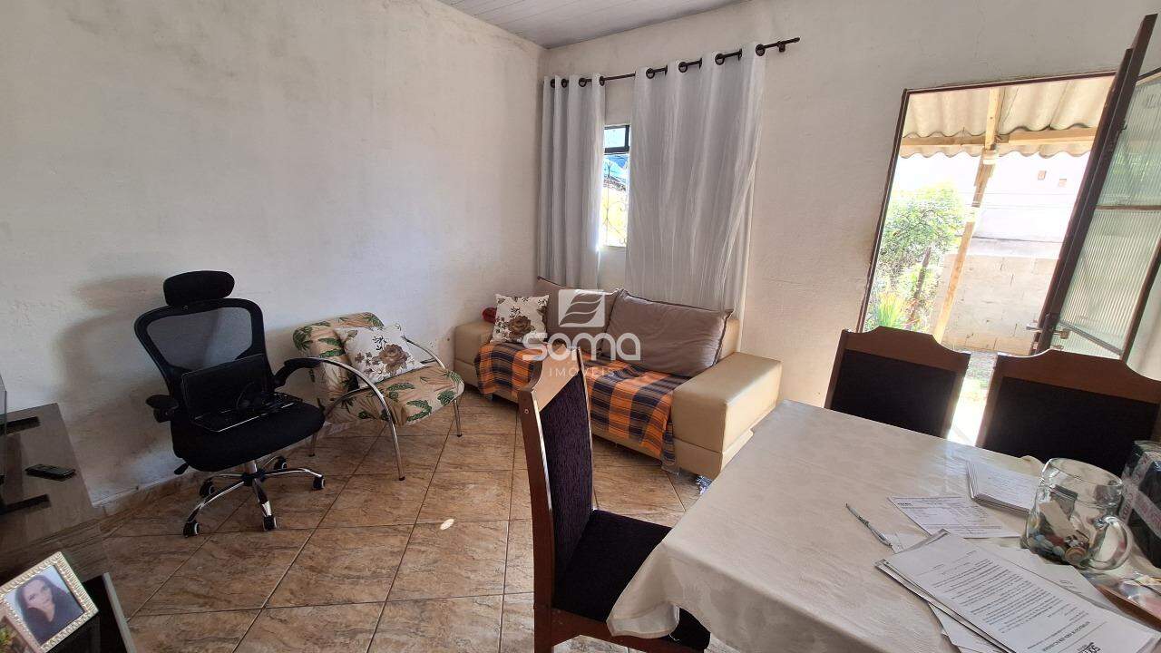 Casa à venda no Gávea I: