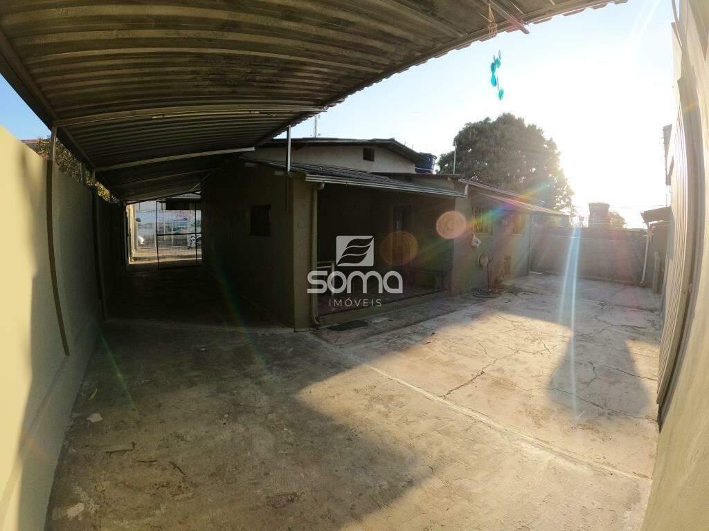 Casa para aluguel no Pouso Alegre: 