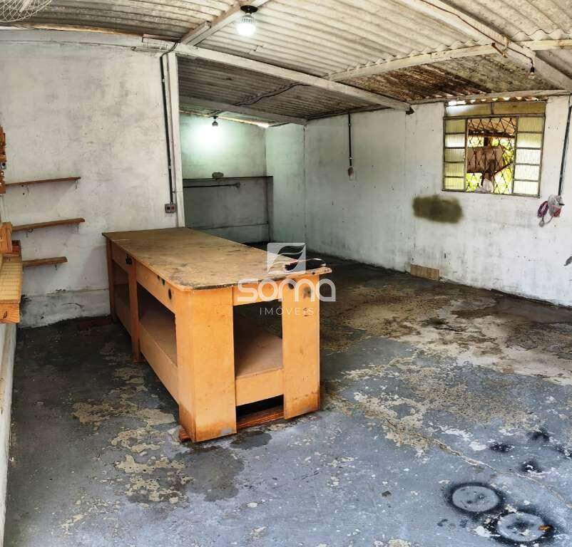 Casa para aluguel no Pouso Alegre: 