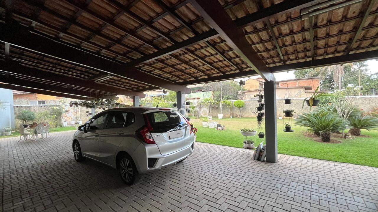 Casa à venda no Centro: 