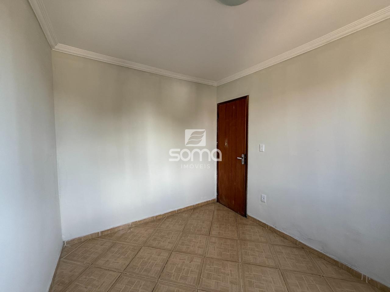 Apartamento à venda no Célvia: 