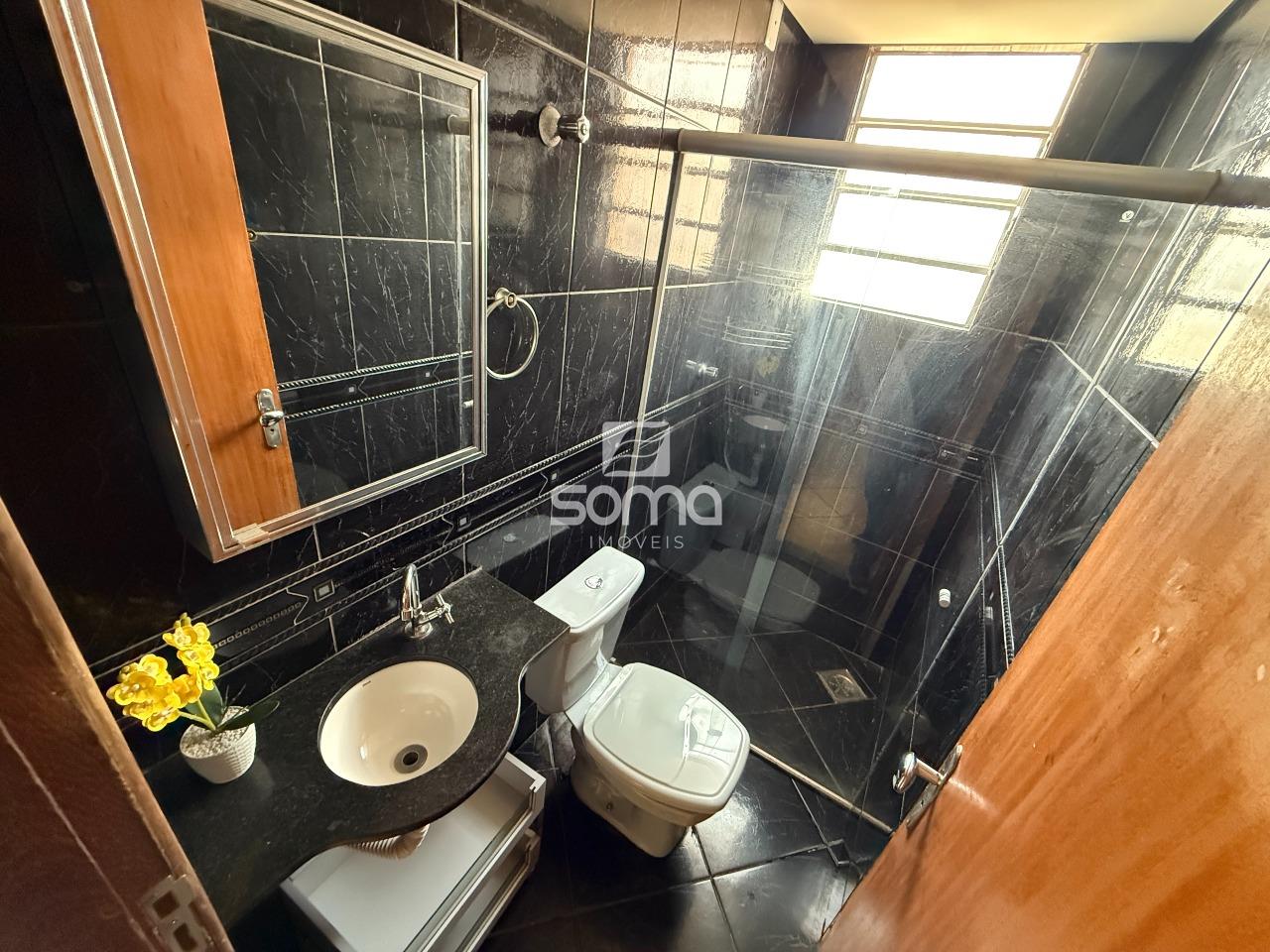 Apartamento à venda no Célvia: 