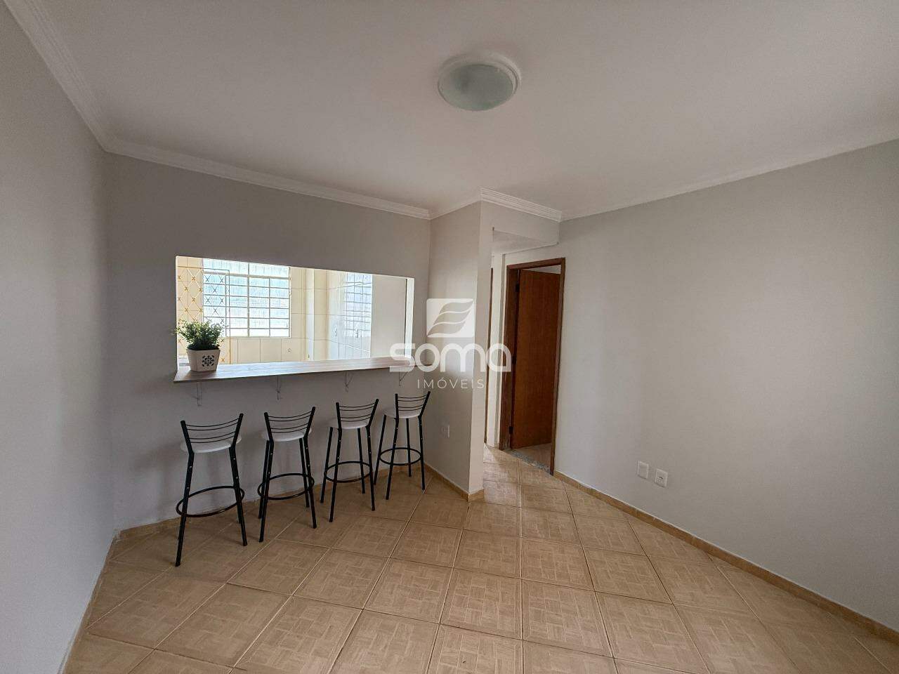 Apartamento à venda no Célvia: 