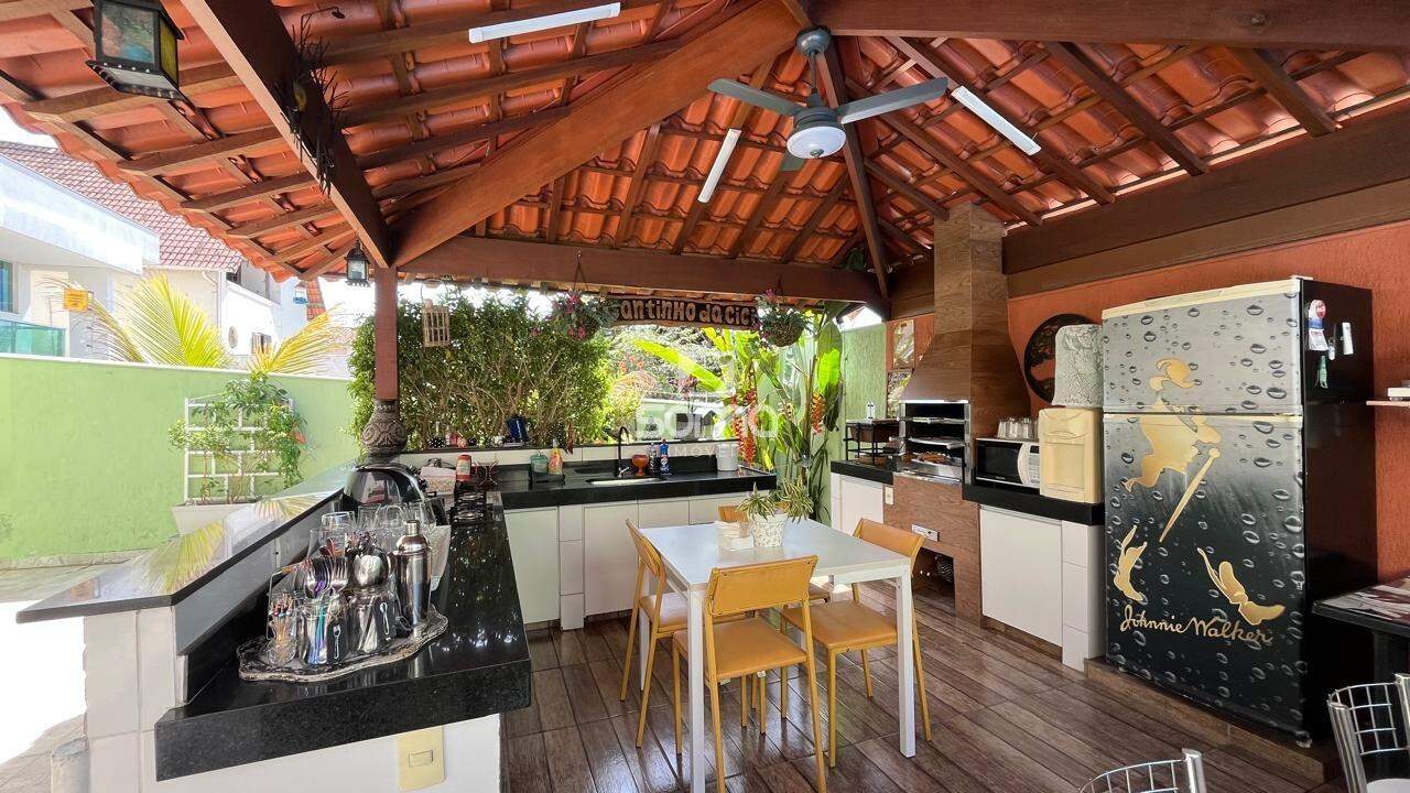 Casa à venda no Jardim Itau: 