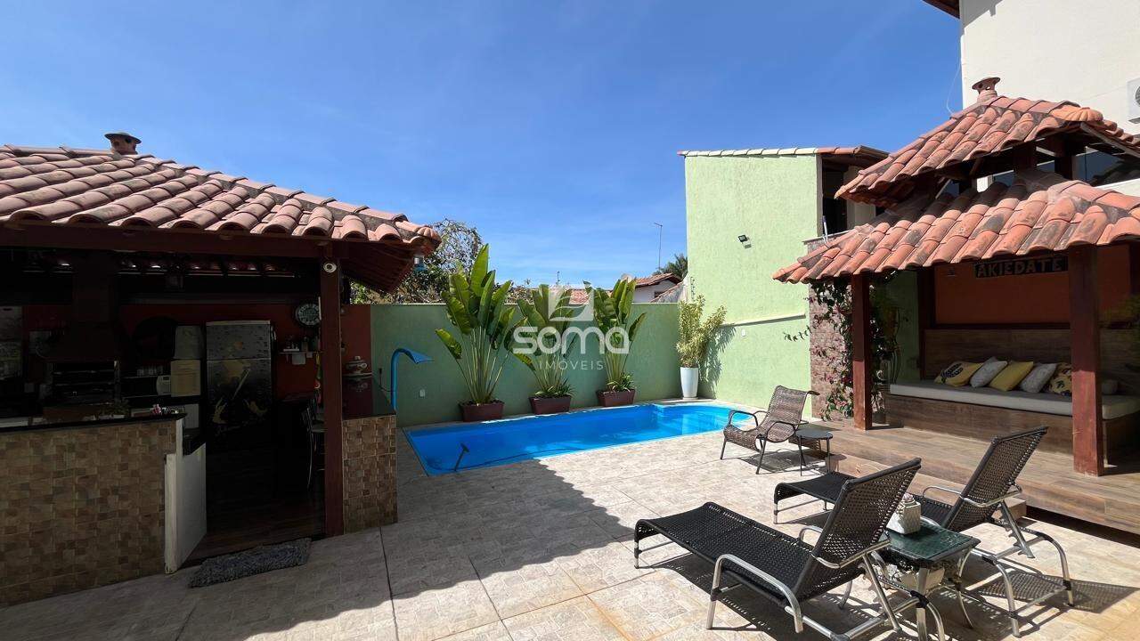 Casa à venda no Jardim Itau: 