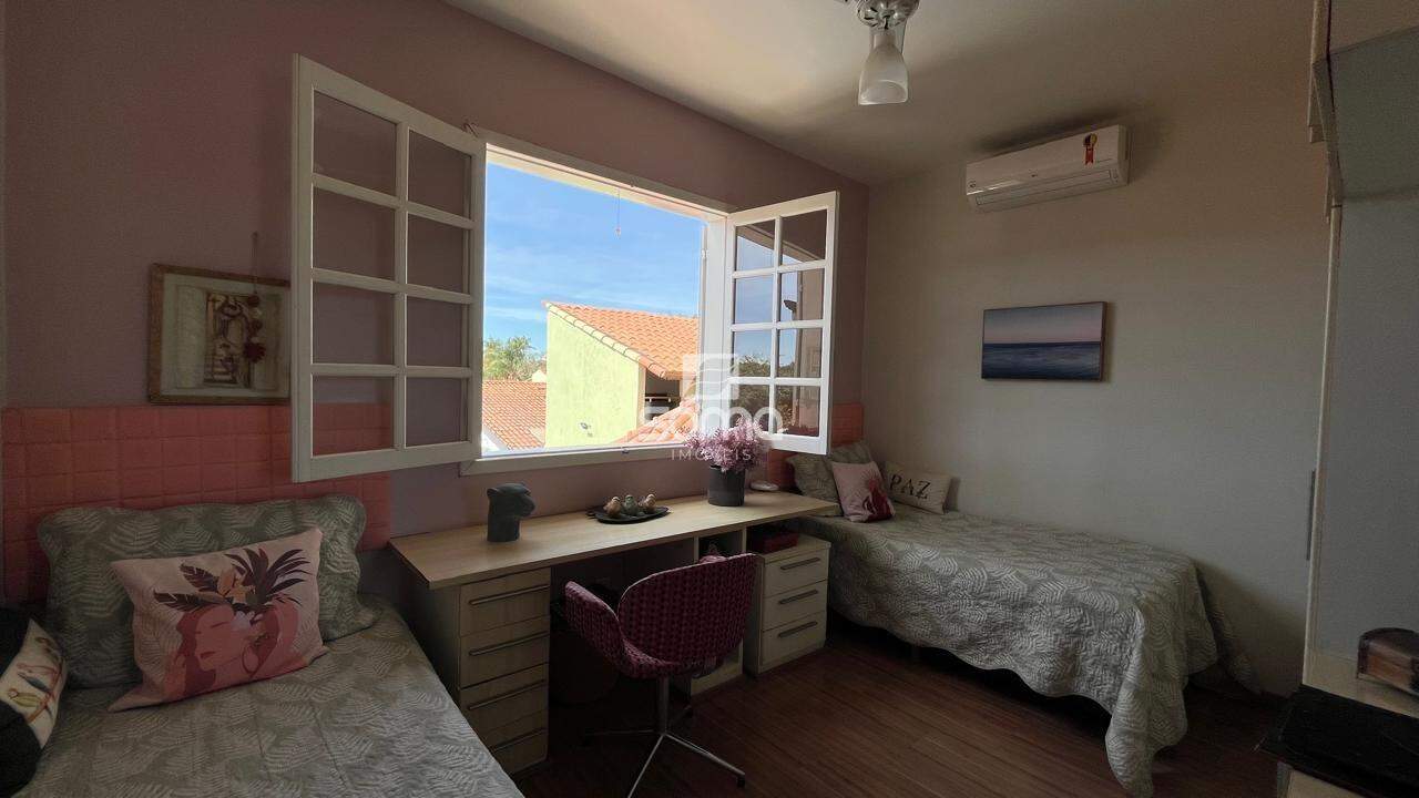 Casa à venda no Jardim Itau: 