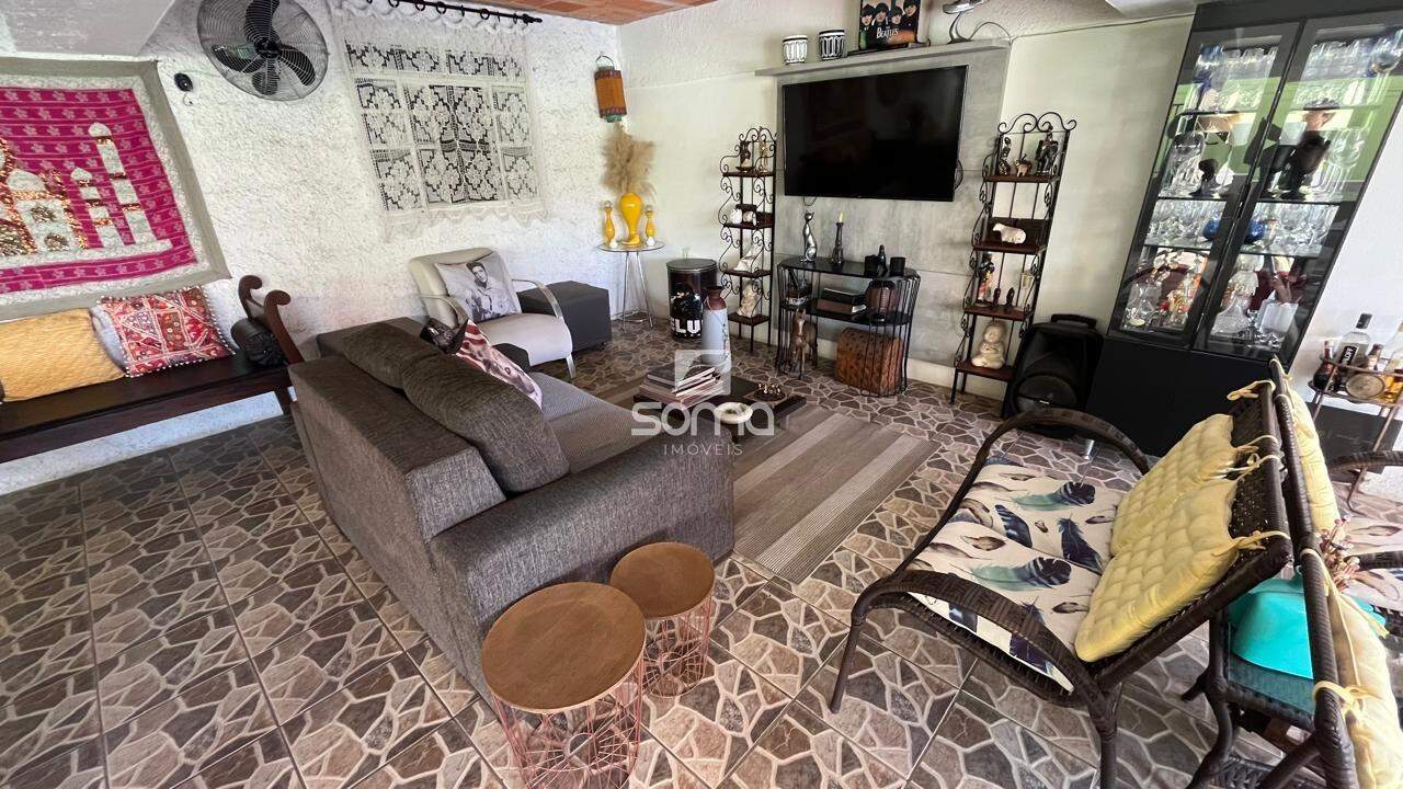 Casa à venda no Jardim Itau: 