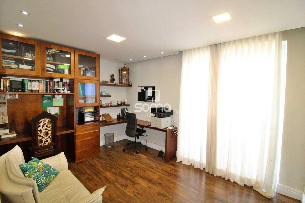 Casa em condomínio à venda no Alphaville Vespasiano: 
