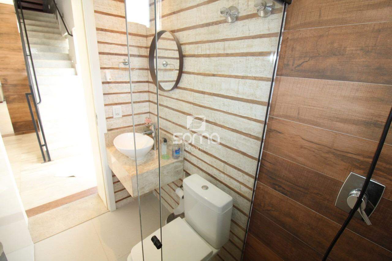 Casa em condomínio à venda no Alphaville Vespasiano: 