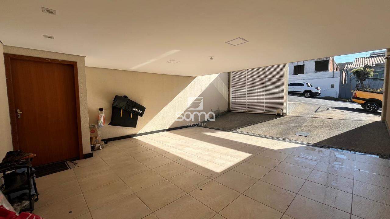 Casa em condomínio à venda no Condominio Rosa dos Ventos: 