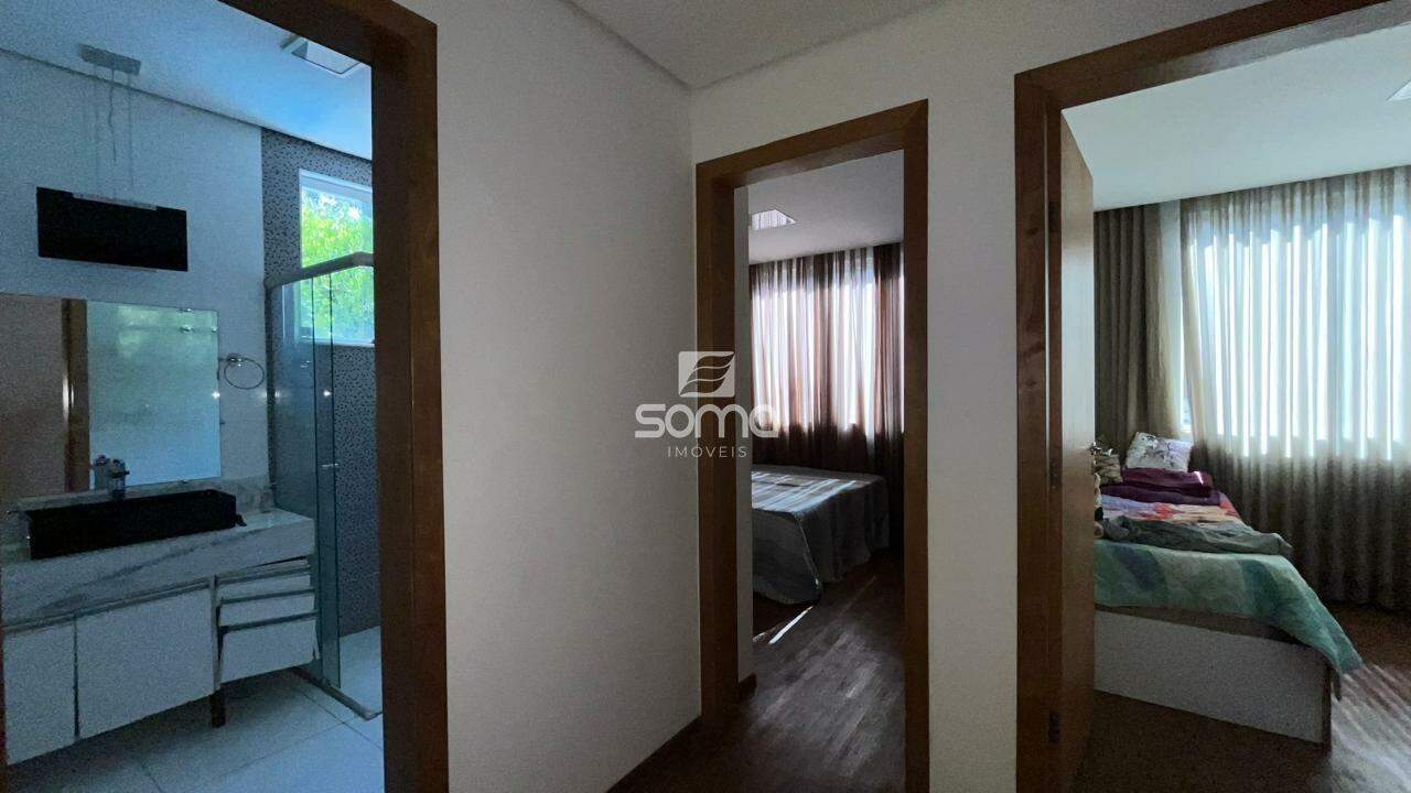 Casa em condomínio à venda no Rosa dos Ventos: 