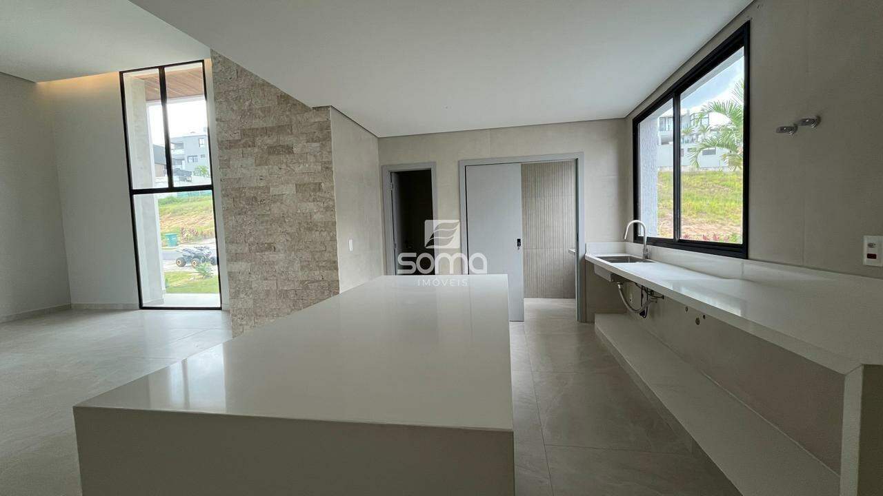 Casa em condomínio à venda no Alphaville Vespasiano: 