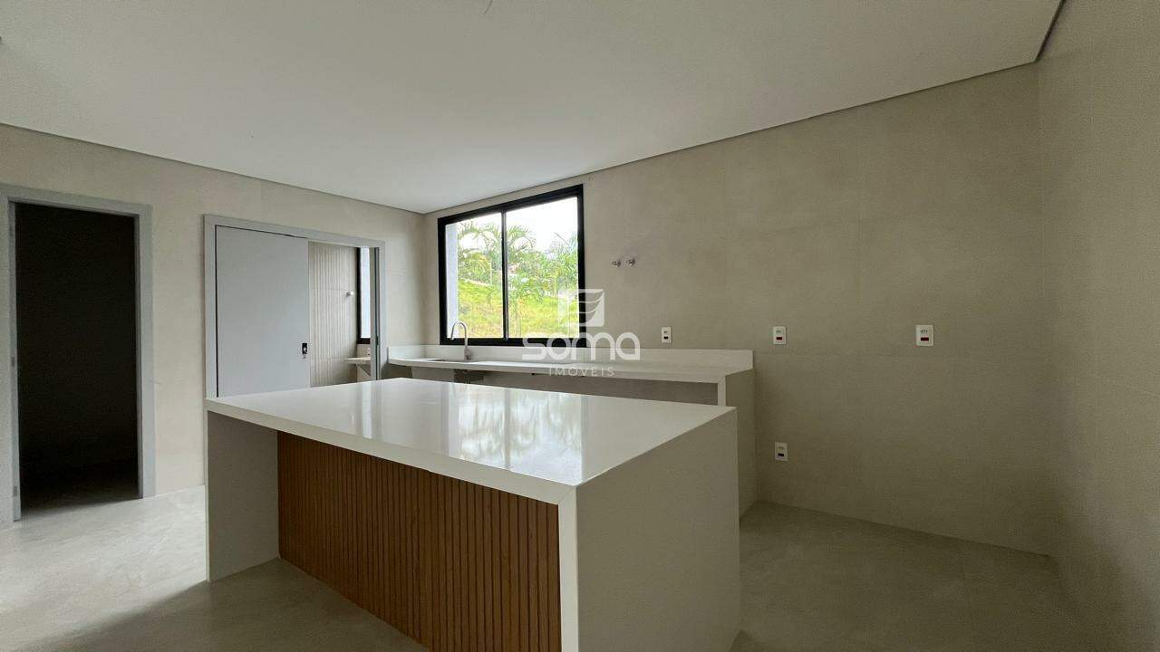 Casa em condomínio à venda no Alphaville Vespasiano: 