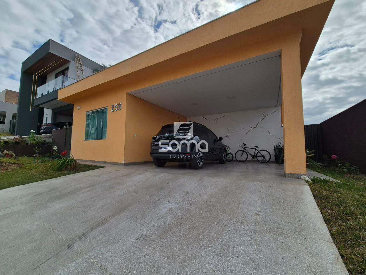 Casa em condomínio à venda no Gran Park:
