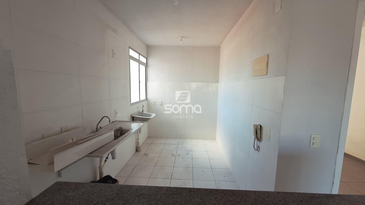 Apartamento à venda no Angicos : 