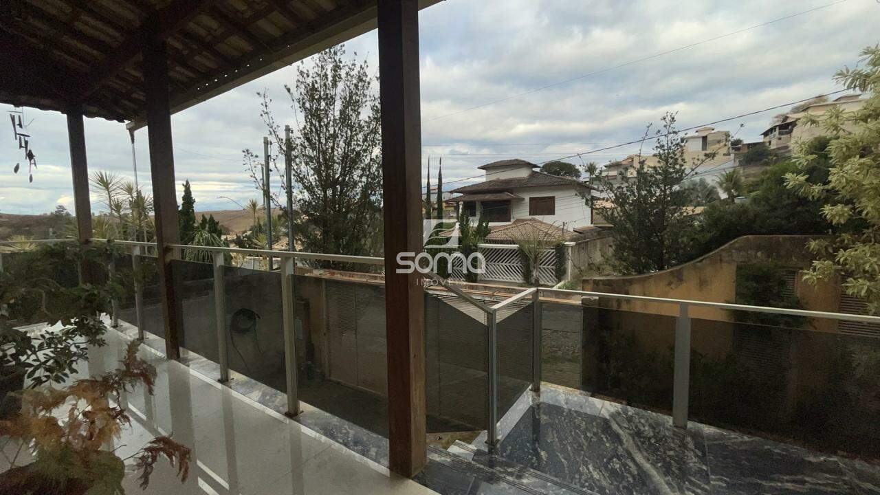 Casa à venda no Maria De Lourdes: 