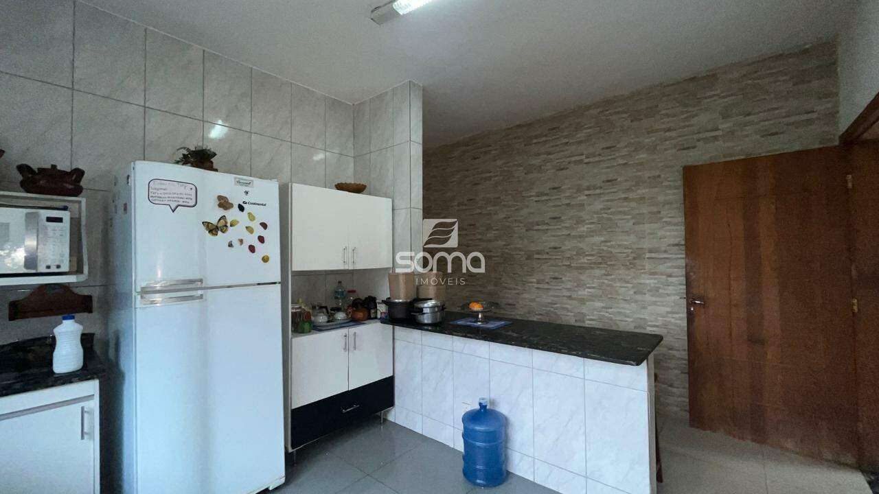 Casa à venda no Maria De Lourdes: 