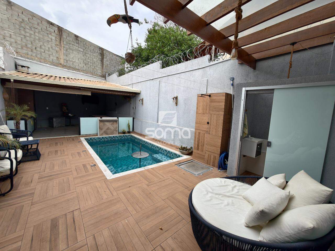 Casa à venda no Cachoeira: 