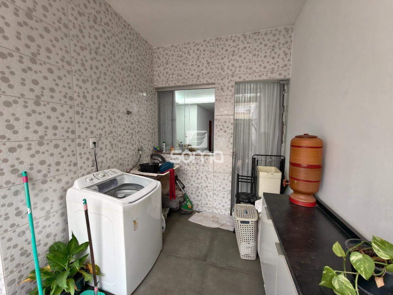 Casa à venda no Cachoeira: 